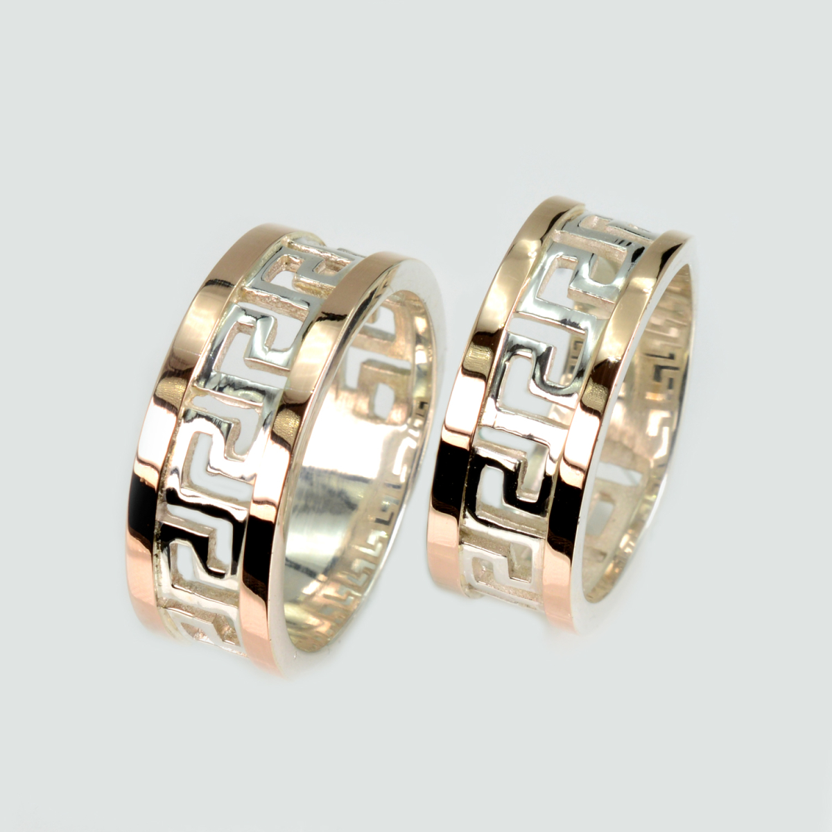 Пара обручальных колец из серебра (022п)