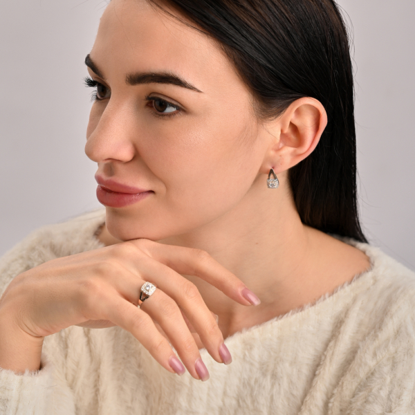 Серебряное кольцо со вставками из золота (032к)