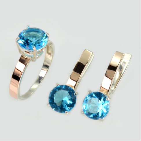 Срібний гарнітур із золотими вставками