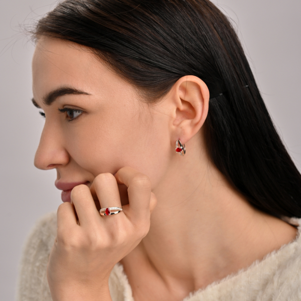 Серебряные серьги с золотыми вставками (070с)