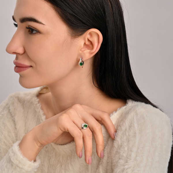 Серебряное кольцо с элементами золота (078к)