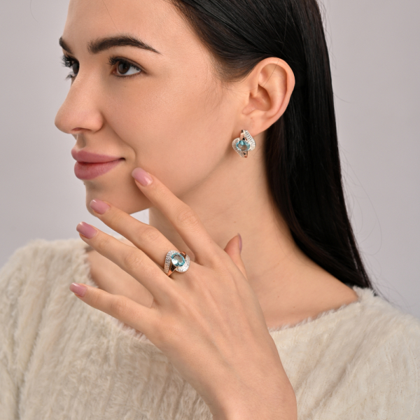 Каблучка срібна з золотими накладками (079к)