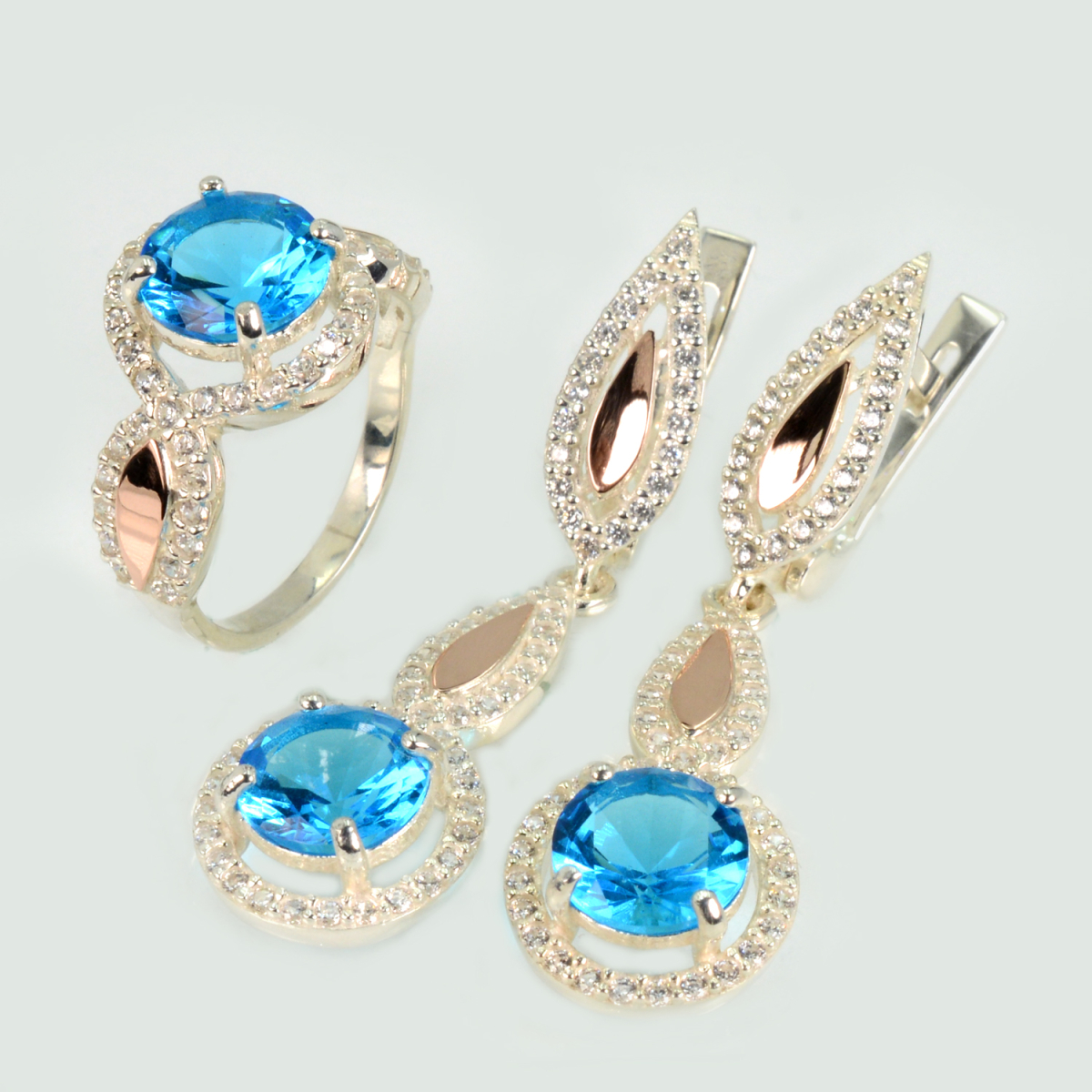 Серебряный комплект с золотыми пластинками (089)