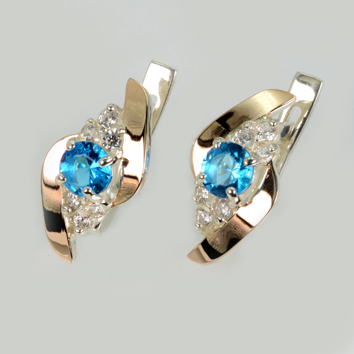 Серьги серебряные  с вставками из золота (092с)