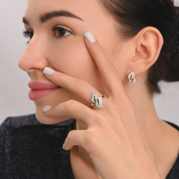 Набор кольцо и серьги серебряные (097)