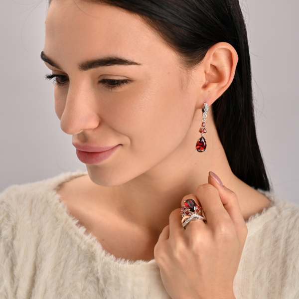 Серебряный набор с золотыми вставками и фианитами (099)