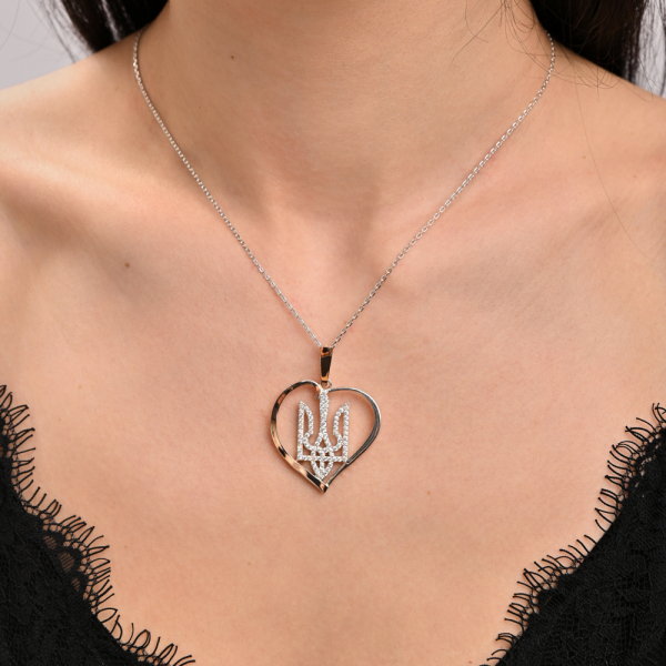 Серебряная подвеска "герб в серце" з золотими вставками (1000п)