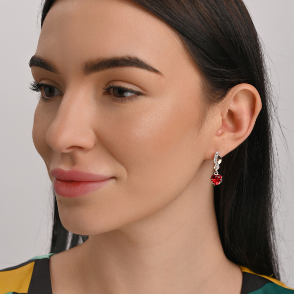 Серьги Сердце в руках (102с)