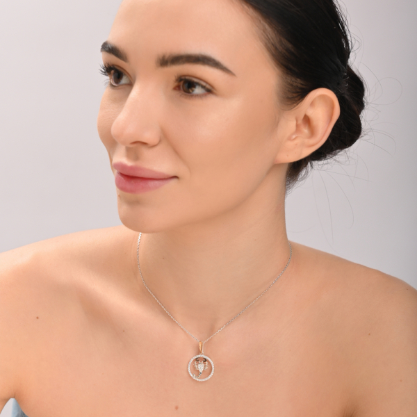 Подвес знак зодиака "Скорпион" из серебра с пластинами золота (1045п)