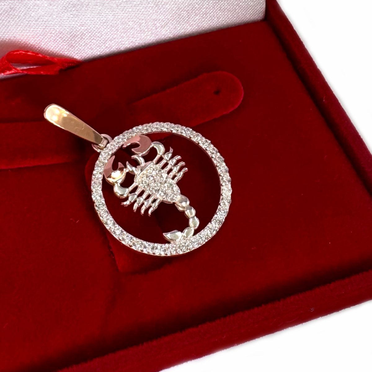 Підвіска знак зодіаку "Скорпіон" срібна з пластинами золота (1045п)