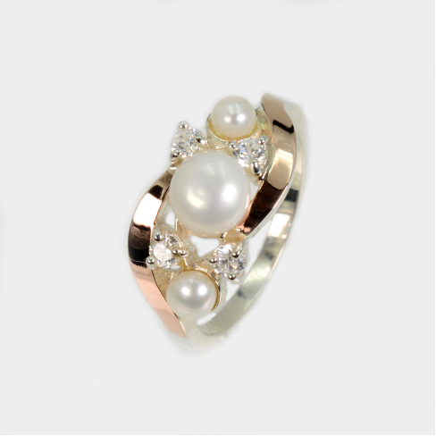 Срібна каблучка з жемчугом