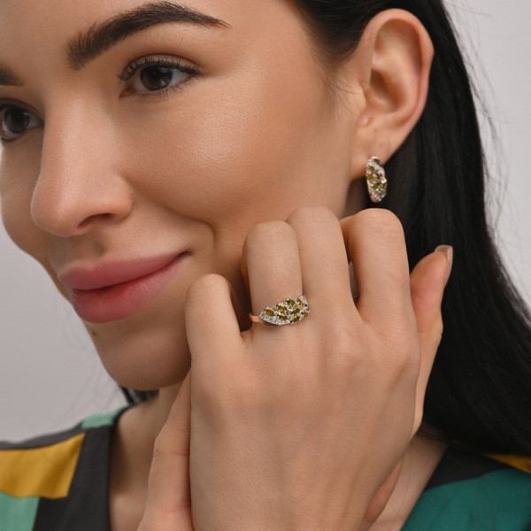 Серебряное кольцо с золотыми пластинами (116к)