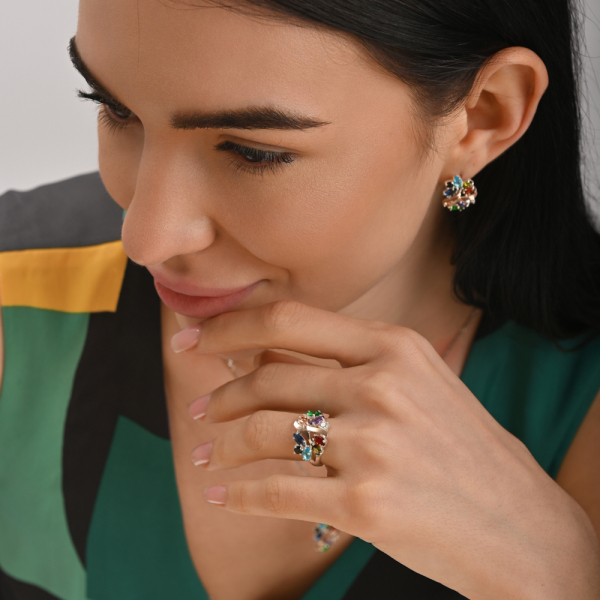 Серебряное кольцо с золотыми вставками (133к)