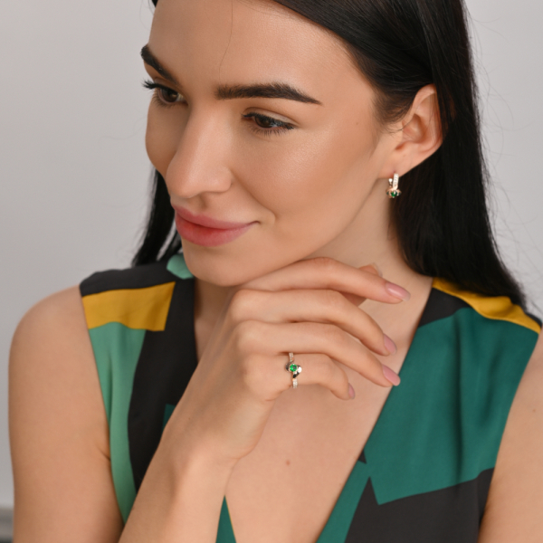 Срібне кільце з золотими вставками (142к)