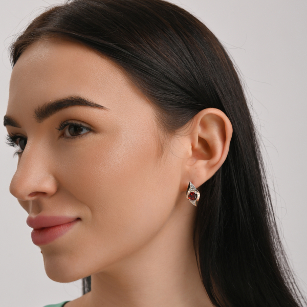 Серебряные серьги с золотыми вставками (145с)