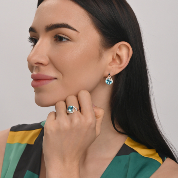 Серебряные серьги с золотыми вставками (166с)