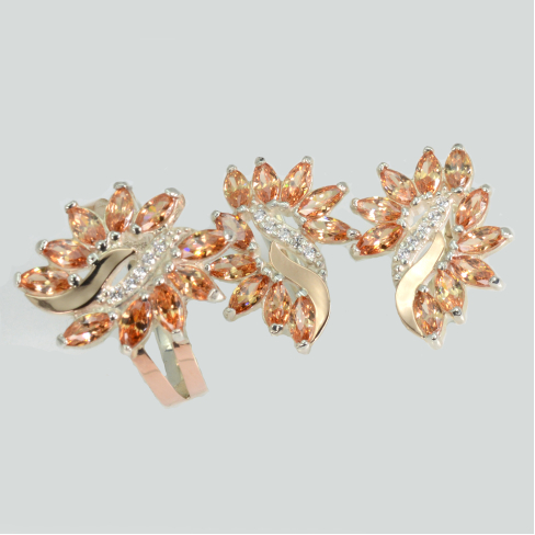 Серебряный набор с золотыми пластинами