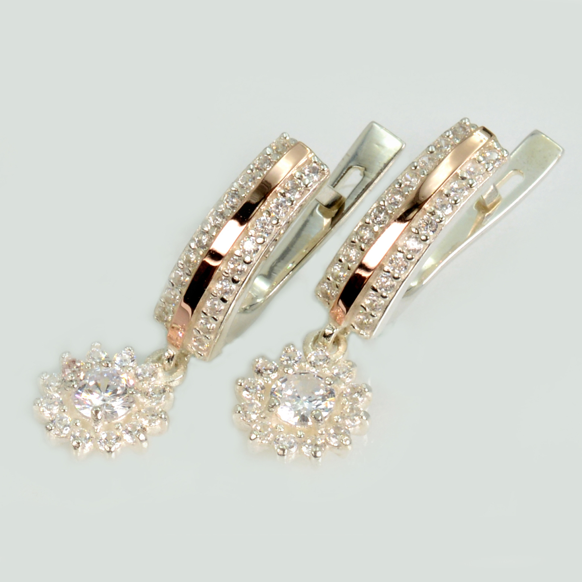 Серебряные серьги с золотыми вставками (175с)