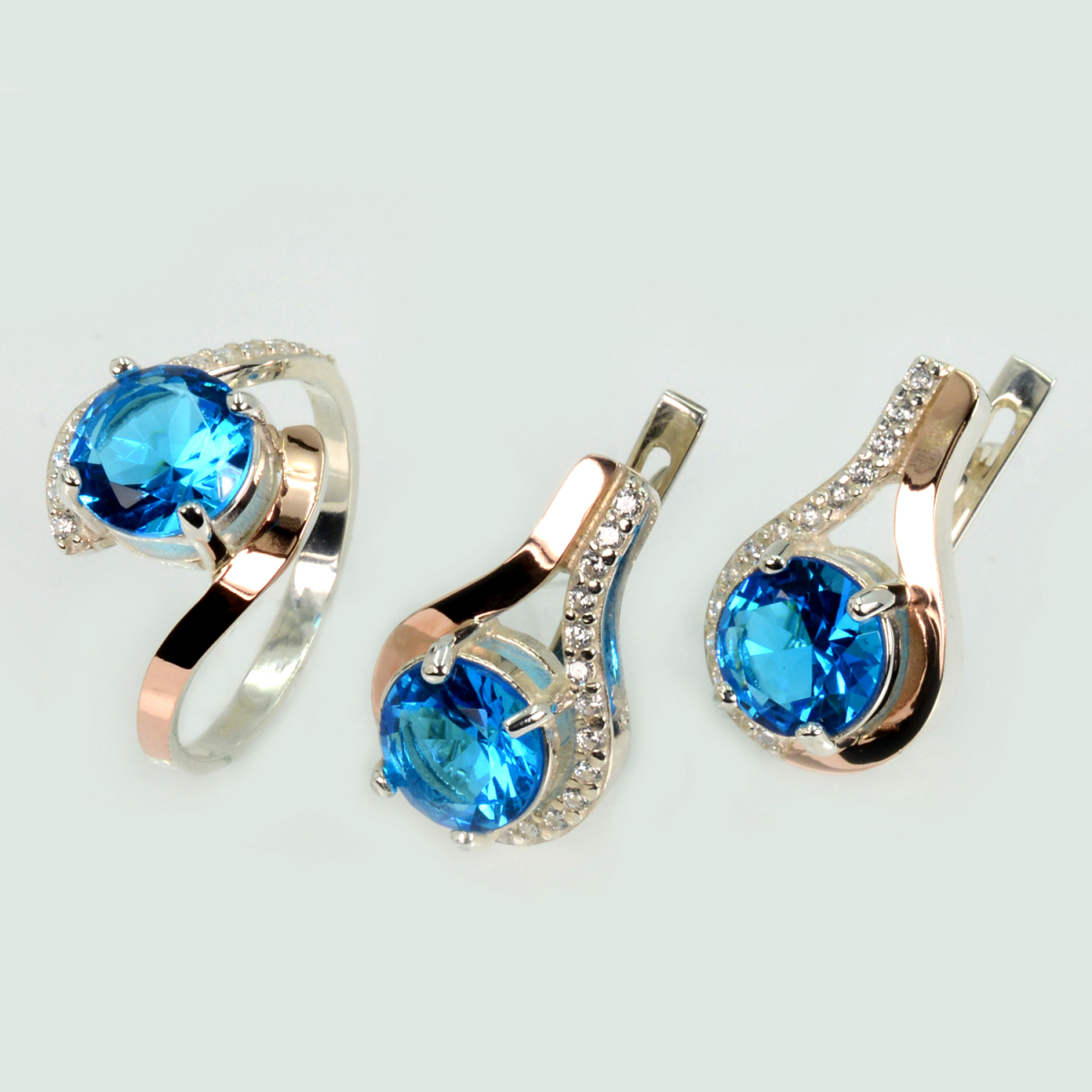 Серебряный набор с золотыми пластинами (177)