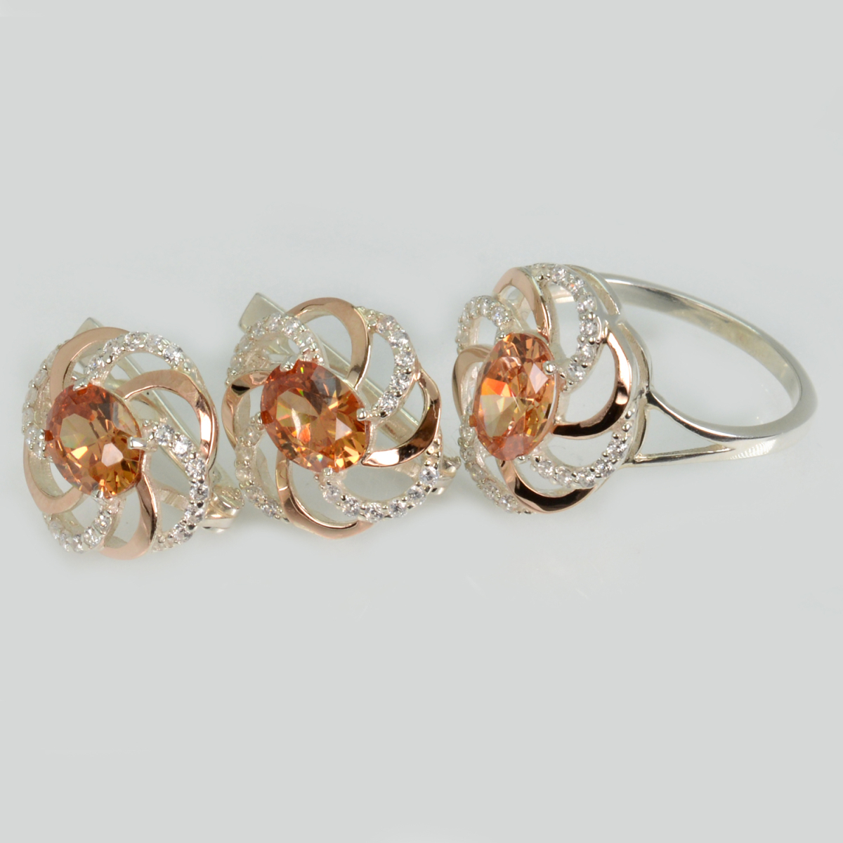 Серебряный набор с золотыми пластинами (194)