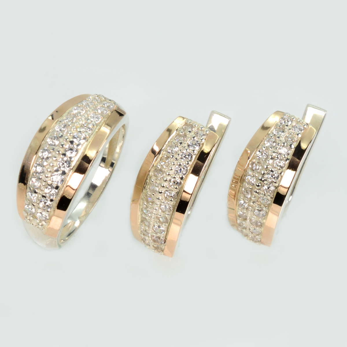 Серебряный набор с золотыми пластинами (216)