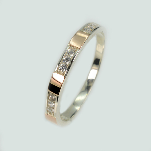 Серебряное кольцо с золотыми накладками