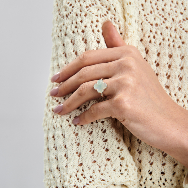 Серебряное кольцо с клевером (295к-1)