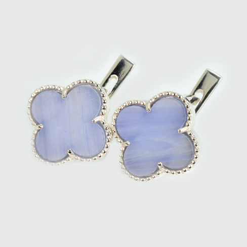 Серебряные серьги с клевером