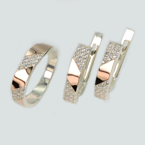 Срібний набір з золотими пластинами