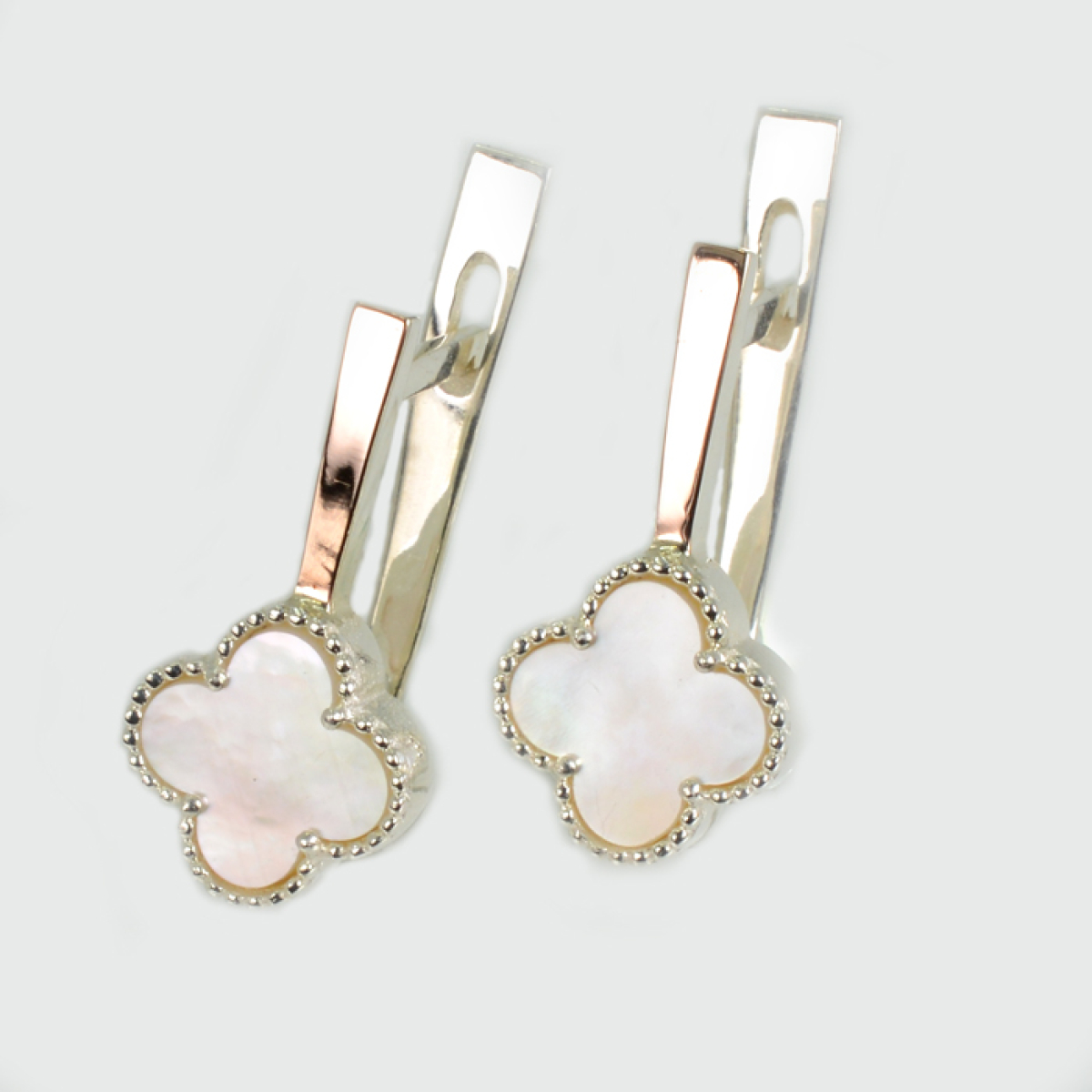 Серебряные серьги с клевером и золотыми пластинами (307с-1)