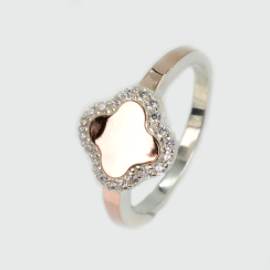 Срібна каблучка з золотими вставками