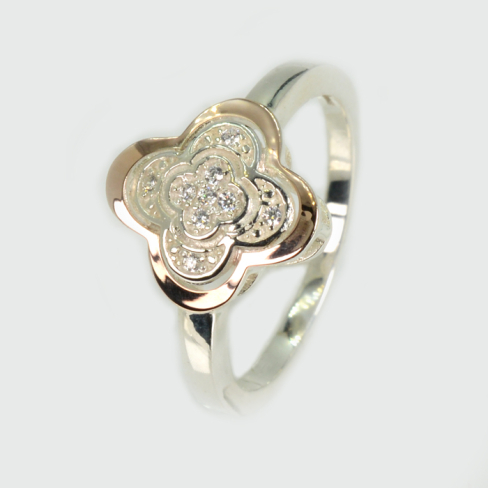 Серебряное кольцо с золотыми вставками