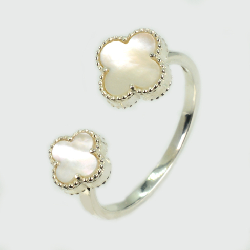 Серебряное кольцо "Два клевера"
