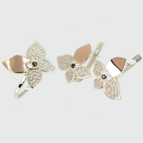 Серебряный набор с золотими пластинами