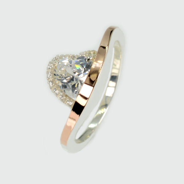 Серебряное кольцо с золотой пластиной (328к)