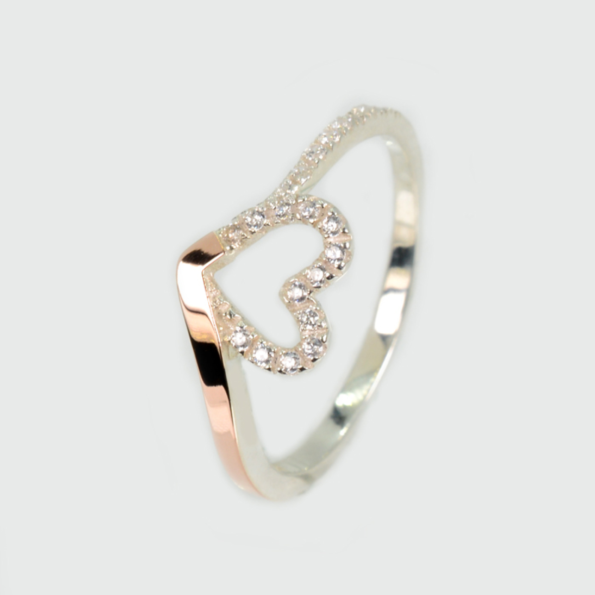 Серебряное кольцо с золотыми вставками (329к)