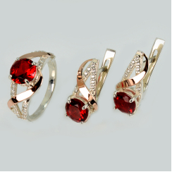 Серебряный комплект украшений с золотыми вставками