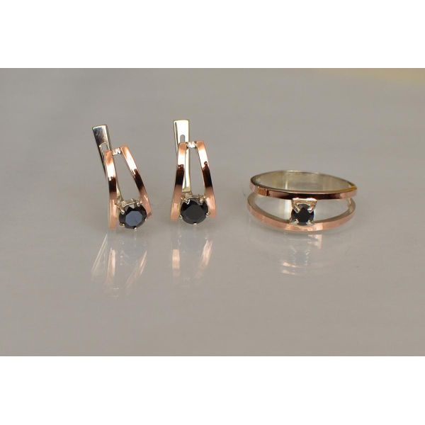 Гарнитур из серебра с золотыми накладками (004)