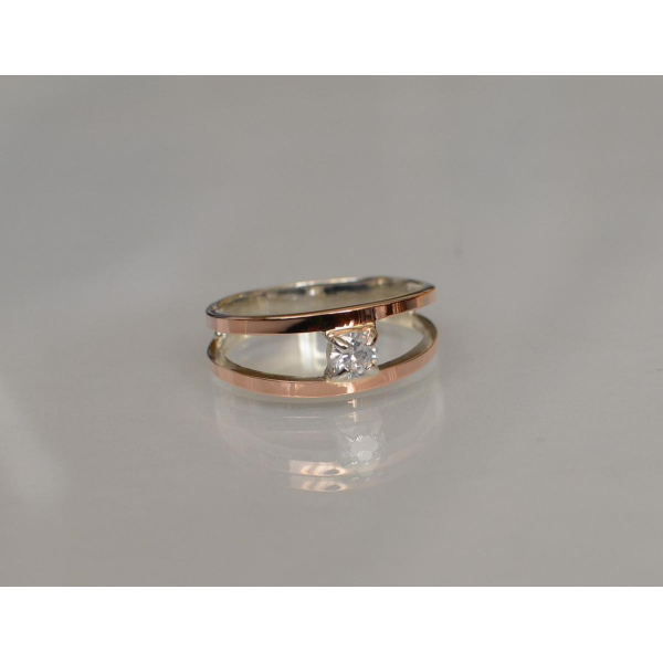 Кольцо серебряное с золотыми накладками (004к)