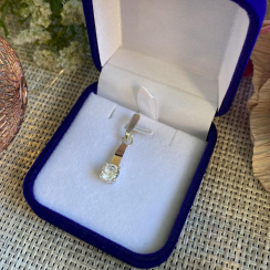 Серебряная подвеска с золотими вставками