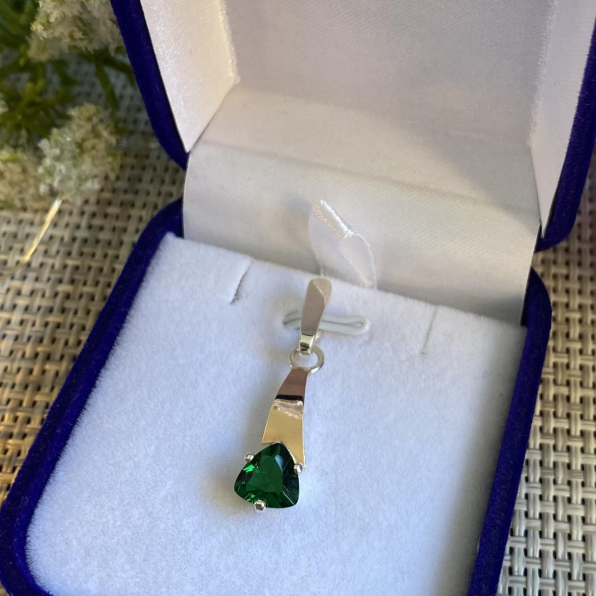 Серебряная подвеска с золотими вставками (008п)