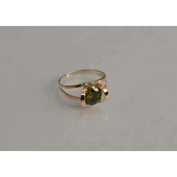 Кольцо серебряное  с золотыми вставками (010к)