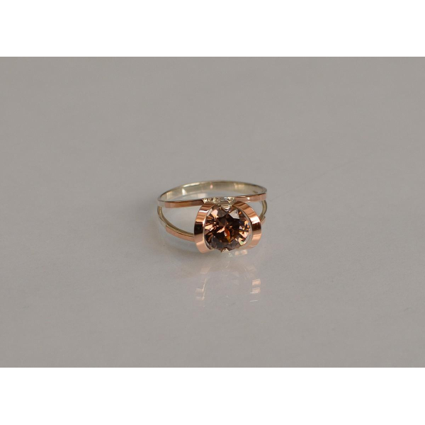 Кольцо серебряное  с золотыми вставками (010к)