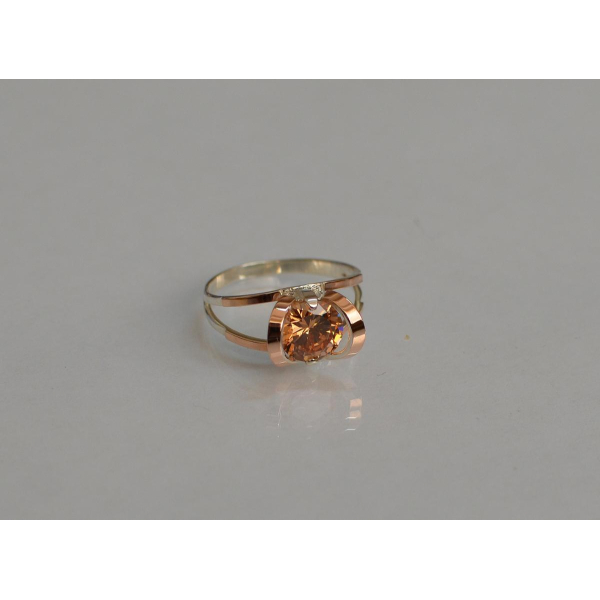 Кольцо серебряное  с золотыми вставками (010к)