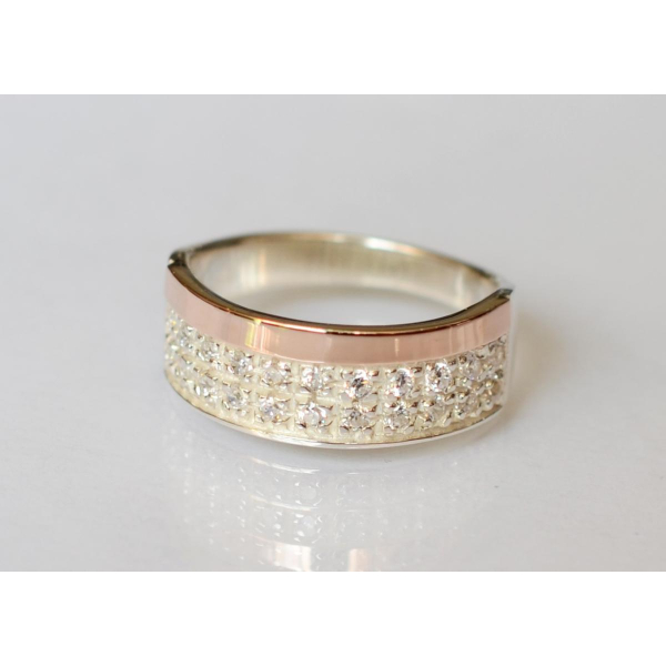 Серебряное кольцо с  напайками золота (017к)