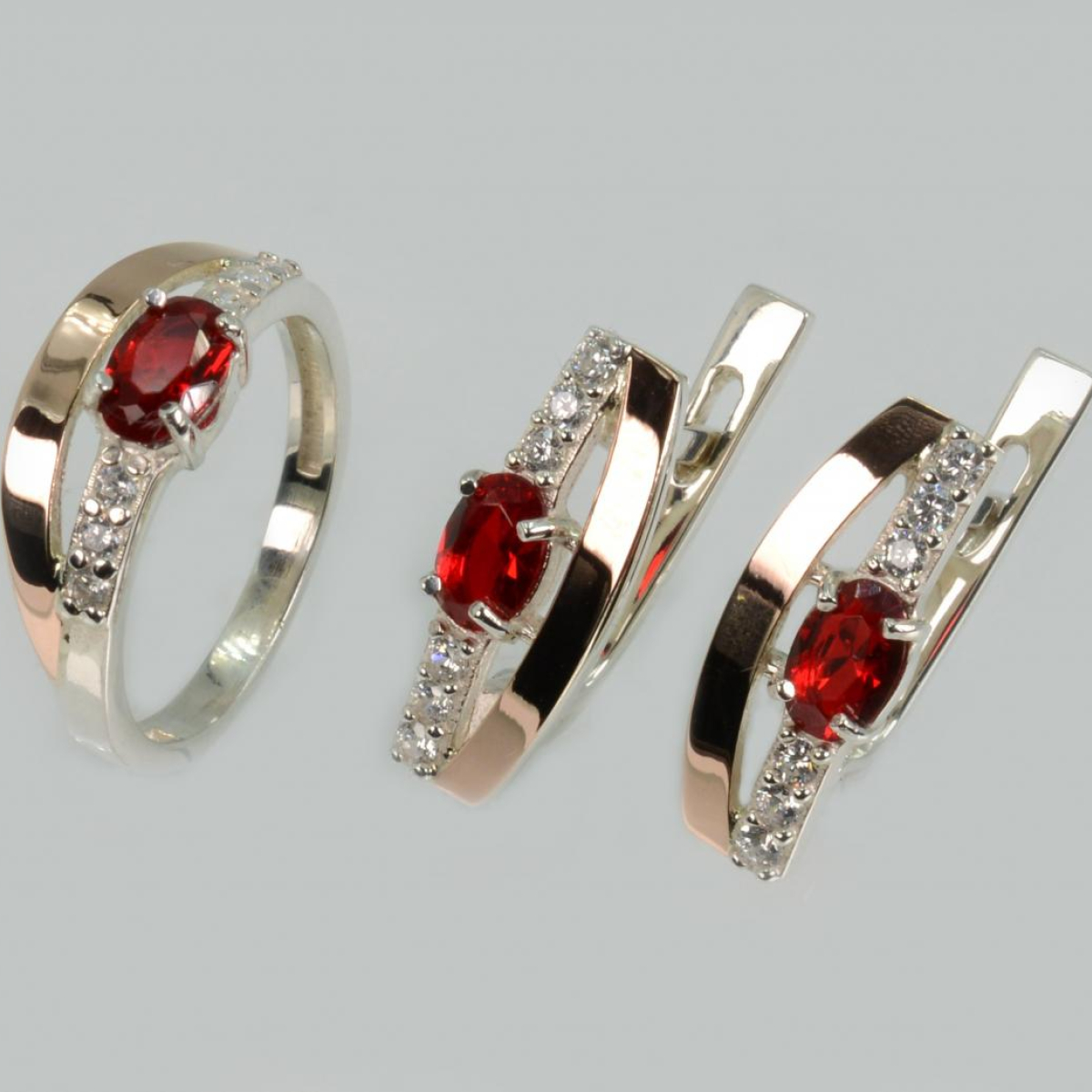 Серебряный набор с  золотыми вставками (021)