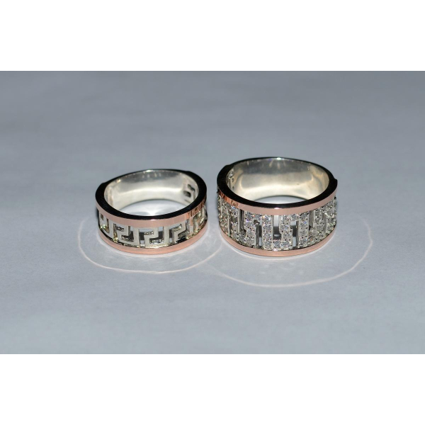 Пара серебряных обручальных колец с золотыми вставками (022к020к)