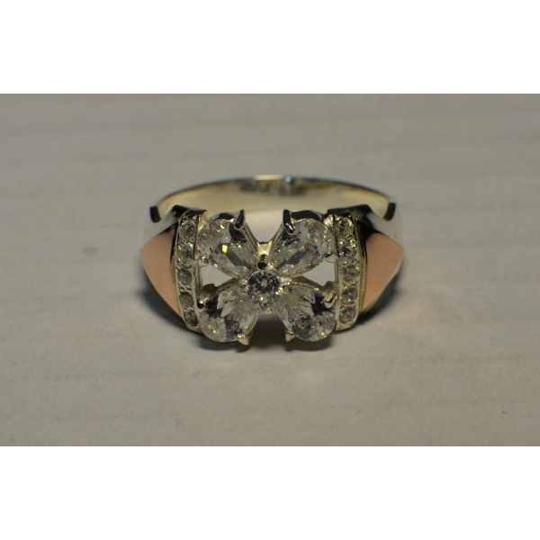 Серебряное кольцо с напайками из золота (024к)