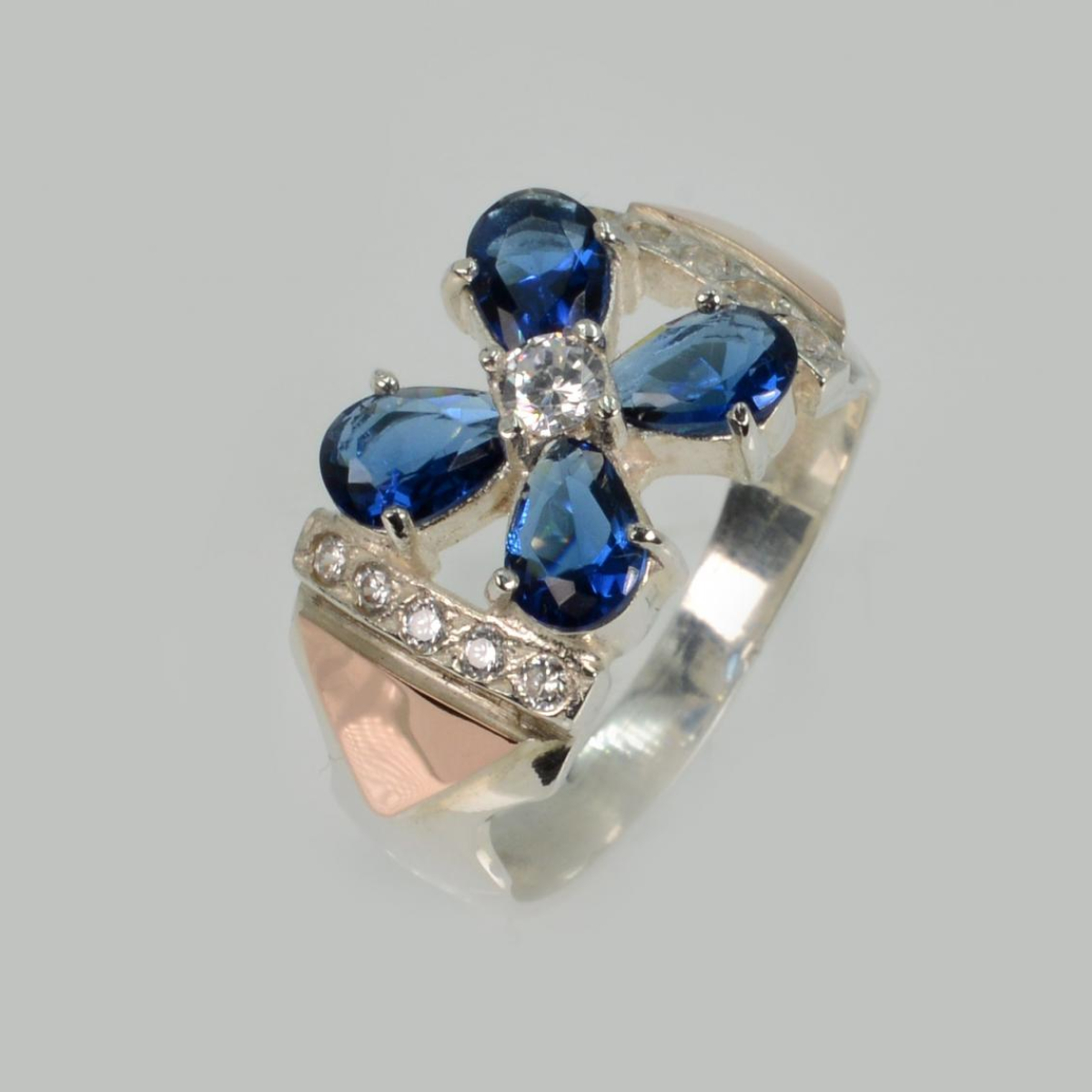 Серебряное кольцо с напайками из золота (024к)