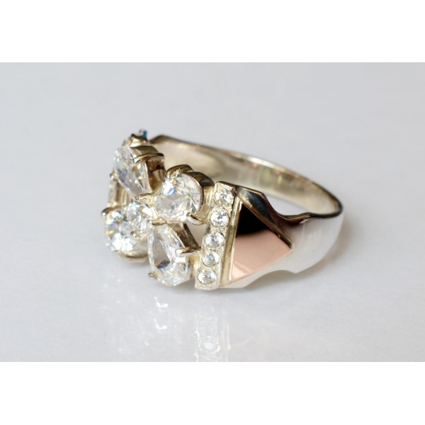 Серебряное кольцо с напайками из золота (024к)